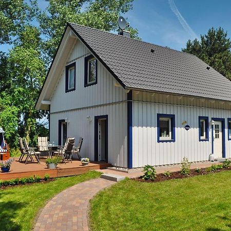 Komfortables Haus Mit Kamin, Sauna, Garten, Terrasse - Ferienhaus Sternschnuppe Wiek auf Rügen 外观 照片