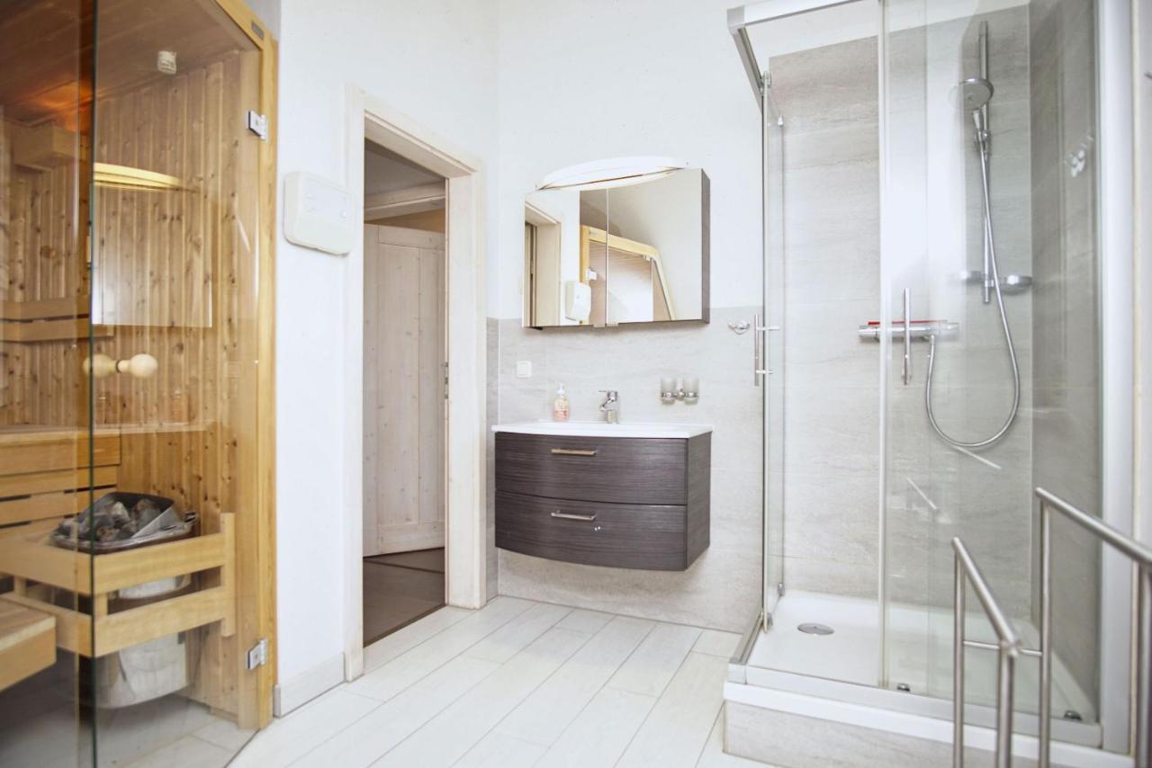 Komfortables Haus Mit Kamin, Sauna, Garten, Terrasse - Ferienhaus Sternschnuppe Wiek auf Rügen 外观 照片