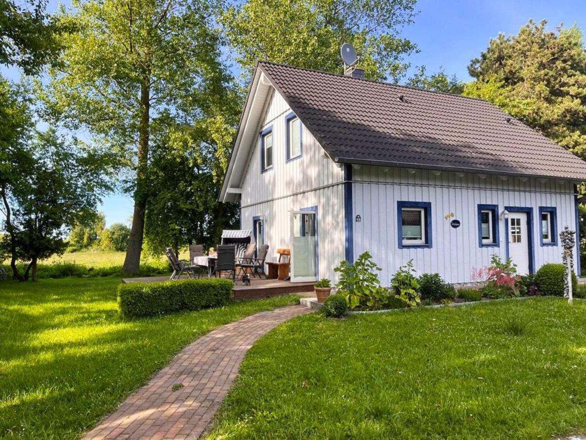 Komfortables Haus Mit Kamin, Sauna, Garten, Terrasse - Ferienhaus Sternschnuppe Wiek auf Rügen 外观 照片